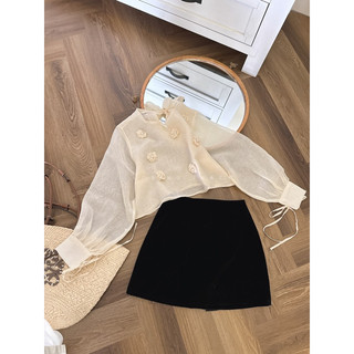 SET ÁO BE ĐÍNH HOA CỘT TAY + CHÂN VÁY ĐEN