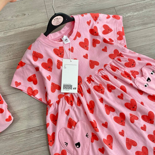 Váy BBD hồng tim đỏ bé gái