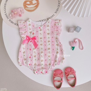 Body muslin sọc hồng gấu sườn xám nơ hồng 2375