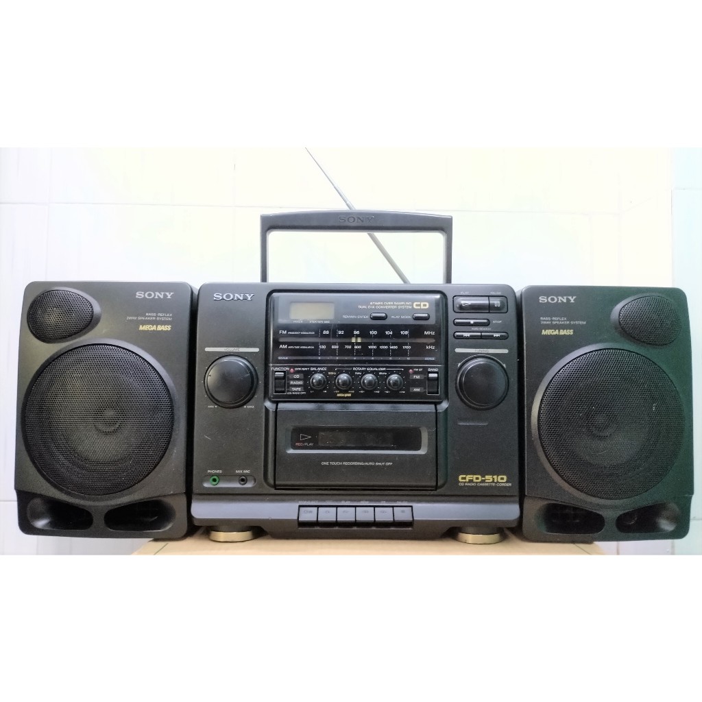 Radio cassette Sony CFD-510 đồ cũ nghe hay ok 100% ( cs đĩa hát tốt )