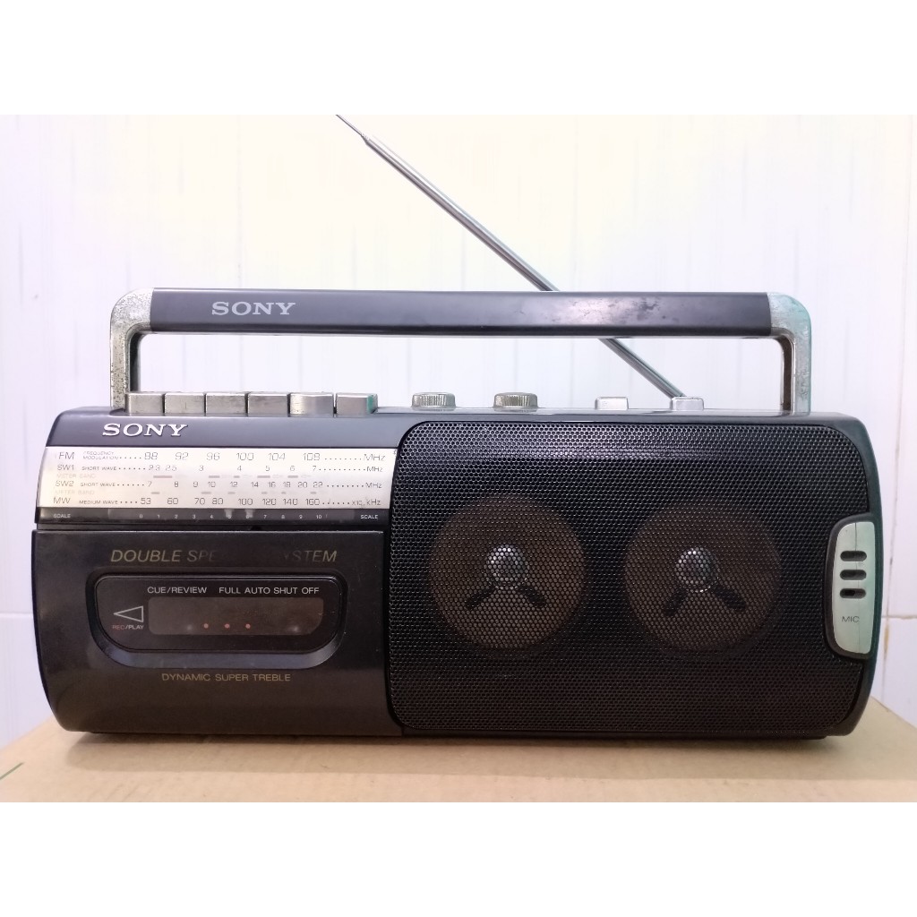 Radio cassette Sony đồ cũ nghe hay ok 100%