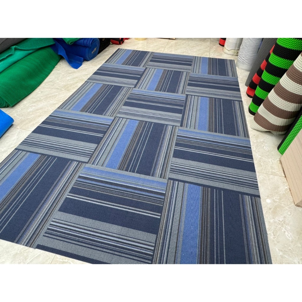 1 Thảm tấm 50x50 nỉ đế dẻo lót khách sạn phòng gym, quá rẻ