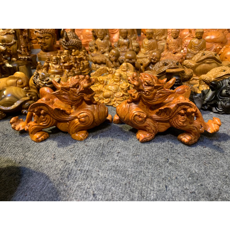 Tỳ hưu gỗ hương