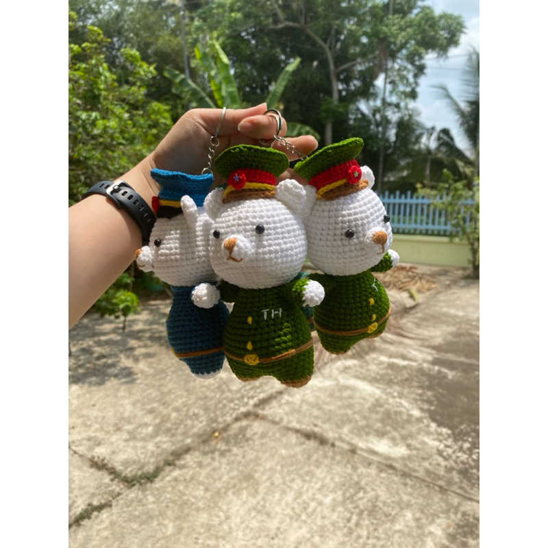 Móc Khoá Gấu Bộ Đội Len Handmade