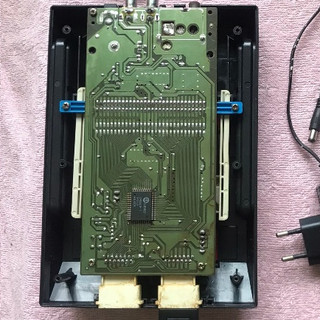 Thân máy game famicom famiclone ic cổ xưa