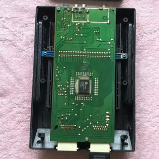 Thân máy game famicom famiclone ic cổ xưa