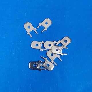 Cốt cắm 6.3mm.