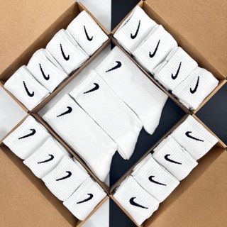 Tất thể thao Nik Dri Fit trắng đen, tất vớ trần bông, chơi thể thao, chống trơn trượt Unisex full Box - 88 OFFICIAL