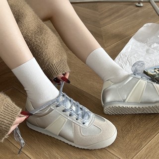 TT70 Giày thể thao Classic Trend