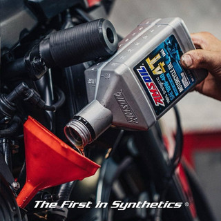Dầu Nhớt Xe Số AMSOIL 4T Performance 10w-40 946ml (MC4QT)
