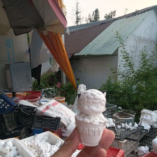 Tượng thạch cao gấu dễ thương