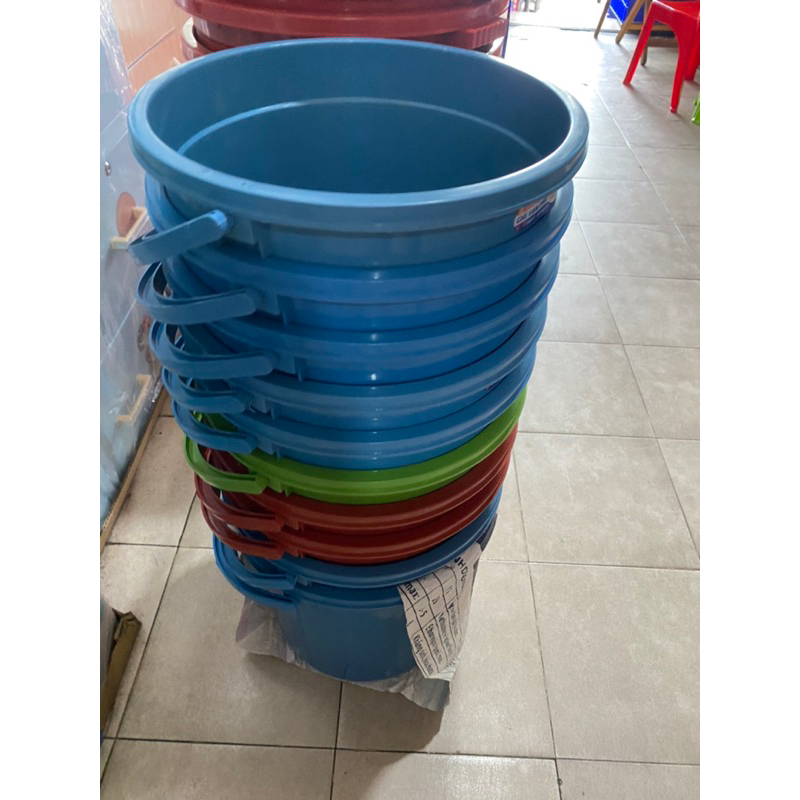 Xô nhựa 20 lít , thùng nhựa tròn, xô nhựa quái sắt có nắp
