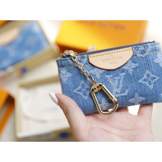 VÍ LV DENIM