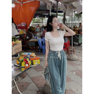 Quần jean suông nữ cạp chun chấm bi 