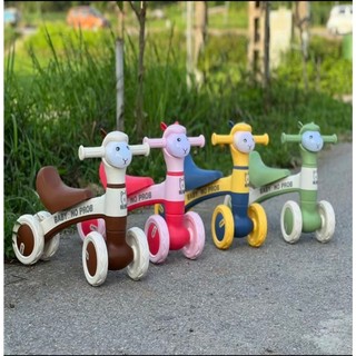 Xe chòi chân cho bé cừu có nhạc có đèn-BABY STORE