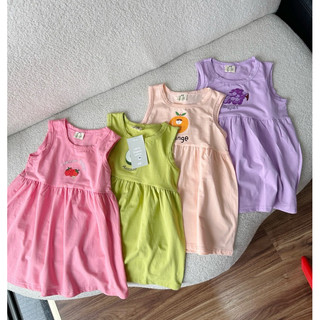 Set 2 váy sát nách bé gái in hình quả