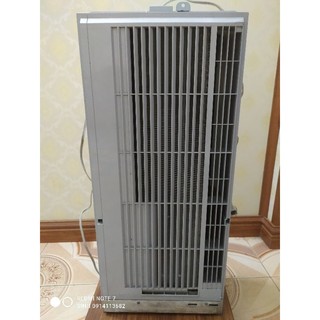 Điều hoà cửa sổ