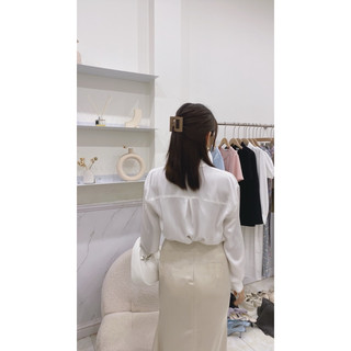 Áo sơ mi trắng