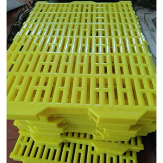 Tấm lót sàng nhựa, tấm lót chuồng chó, mèo... kích thước 40x55cm nhựa nguyên sinh loại 1