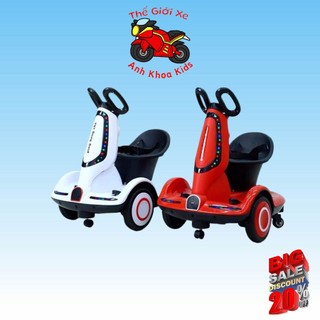 Xe xoay 360 độ có điều khiển và sạc cho bé tải trọng 40kg Anh khoa Kids