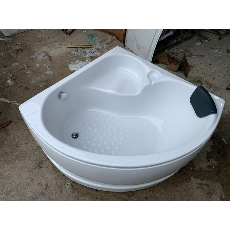 Bôn Tắm Góc 1m1 x 1m1 (có gối)
