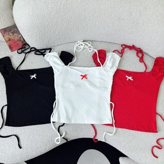 Áo thun gân tay nhún cổ vuông đính nơ phối dây buộc form croptop xinh xắn - SAMIE SAIGON A51000