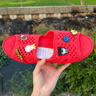 Dép tổ ong kèm sticker siêu nhẹ màu đỏ VAC dành cho nam và nữ size 35-43 phù hợp mọi lứa tuổi