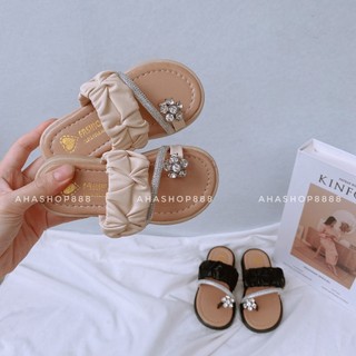 Form to Dép Lê Xỏ Ngón Đính Đá Hoa Phối Quai Ngang Nhún Mềm Êm Chân Cho Bé Gái K201