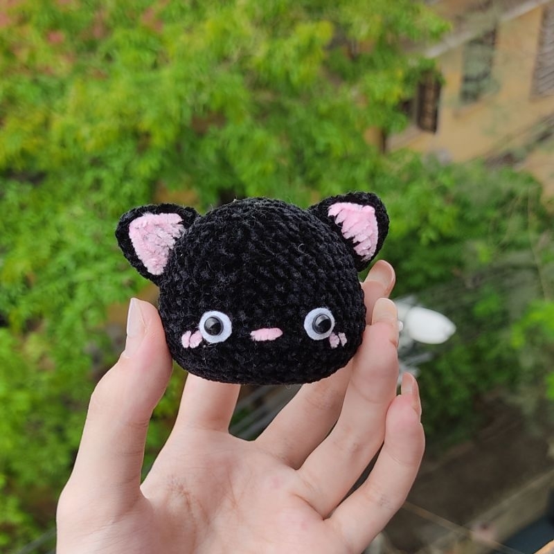 Móc khóa mèo Jiji len handmade