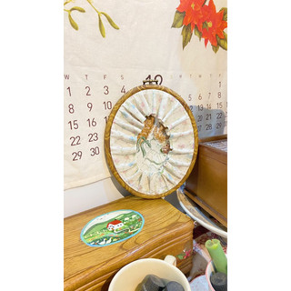 𝐓𝐫𝐚𝐧𝐡 𝐭𝐡𝐞̂𝐮 𝐒𝐪𝐮𝐢𝐫𝐫𝐞𝐥 𝐆𝐢𝐫𝐥 𝐢n 𝐆𝐫𝐞𝐞𝐧 𝐝𝐫𝐞𝐬𝐬 vintage