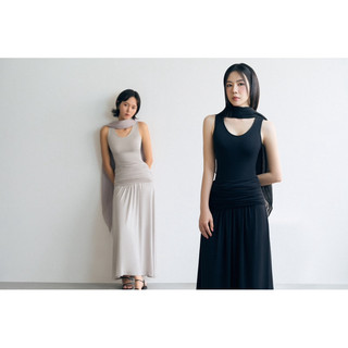 [BEING.ATELIER]  Váy liền dài Latte Sleeveless Midi Dress