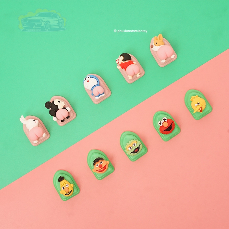 Móc Treo Đồ Mini Trên Xe Ô tô, Tủ Lạnh, Bàn Làm Việc Hoạt Hình Dễ Thương 4