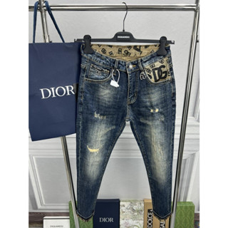 Quần jean nam rách BoBoMen màu xanh mài ánh vàng chất co giãn phom slimfit chữ in ở gấu và cạp