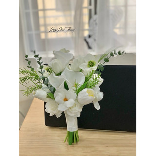 Hoa cưới cô dâu tulip lụa cao cấp
