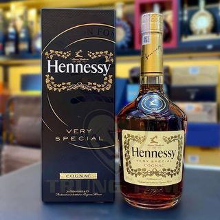 Rượ u Hennessy Very special 40% 700ml
