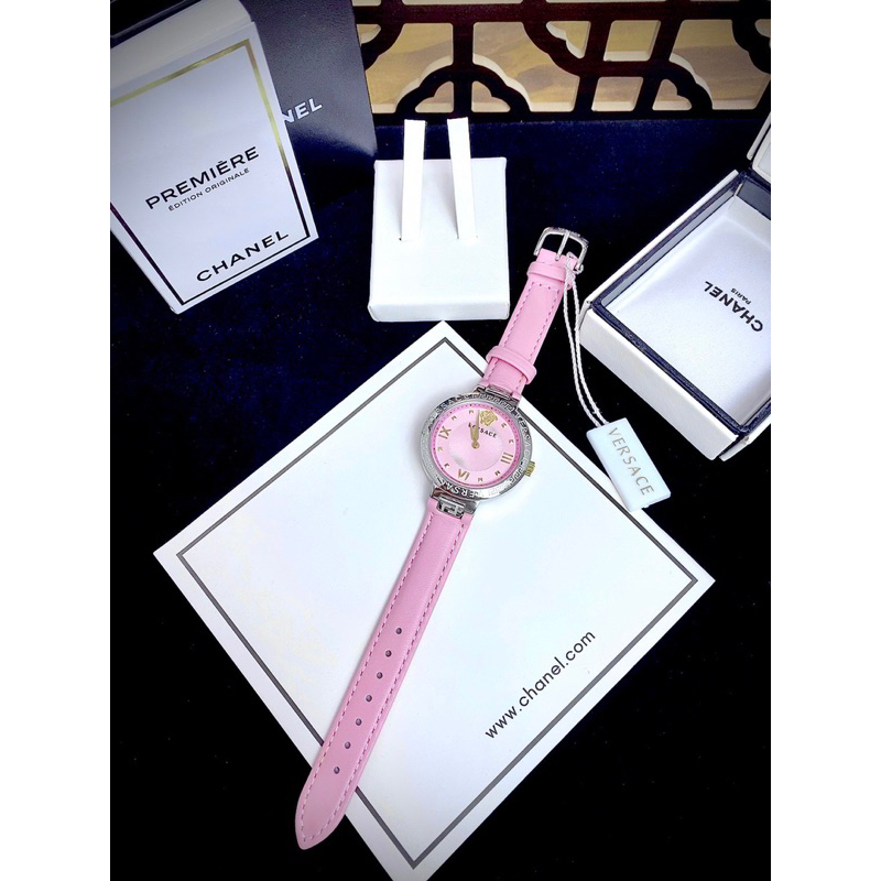 Đồng Hồ Nữ Versace Greca Mặt Tròn Siz 36mm  Kính Sapphiare Cực Hót Máy Thuỵ Quartz  Dây Da Hồng