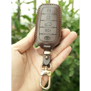  Bao Da Chìa Khoá Ô tô Toyota Fortuner 2017-2024  Toyota Camry 2015-2018 bản chìa thông minh 4 nút bấm ,100% Da Thật BB  