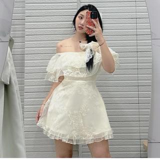 B296- Đầm trễ vai thêu hoa