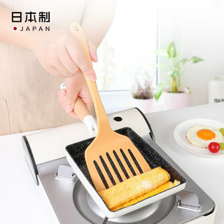 Xẻng lật có rãnh Chef's Nhật Bản