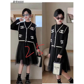 Váy dạ liền thân xếp li kim tuyến