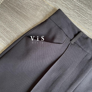 Chân váy đen dài suông xẻ tà