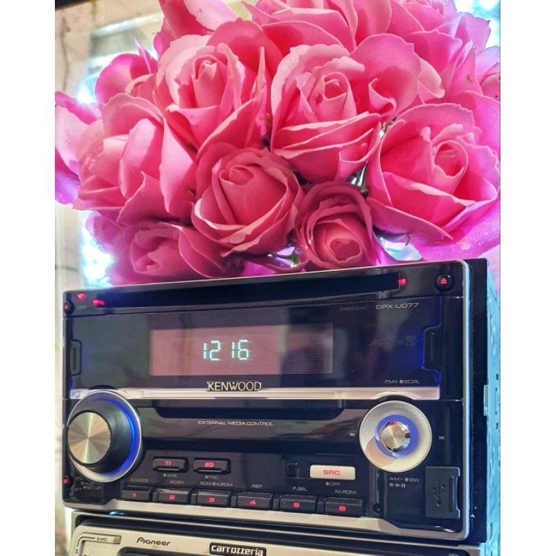 Máy nghe nhạc ô tô liền amply Kenwood DPXU 077U . tính năng usb. radio. cd   aux in.