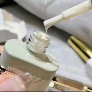 Sơn gel đen trắng Ouboli