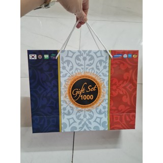 Táo đỏ 1kg kèm túi xách loại ngon ngọt
