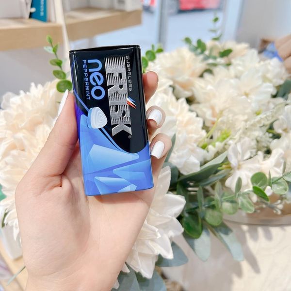 Kẹo ngậm bạc hà Frisk Neo Peppermint Nhật Bản kẹo tình yêu.