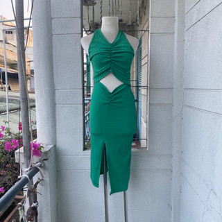 2hand đầm body xanh hở lưng size XS,S và M vừa mã 203