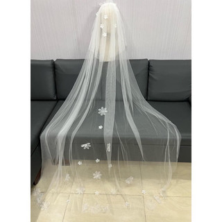 các mẫu voan cài tóc đính hoa