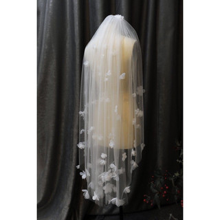 các mẫu voan cài tóc đính hoa
