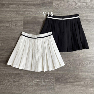 Chân váy xếp ly ngắn