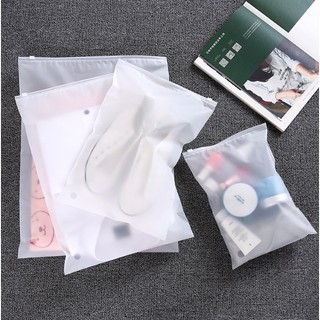Túi zip lụa mờ đựng quần áo mỹ phẩm giày dép vớ vật dụng cá nhân kích thước 16.5x25xm